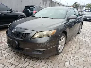 Toyota Camry SE 4dr Sedan (2.4L 4cyl 5A) 2007 Gray