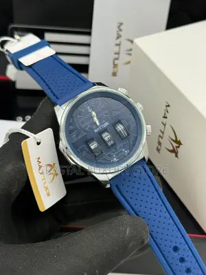 Matturi Quality Men Rubber Strap Wristwatch