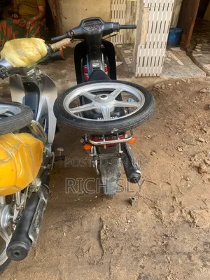 Honda Dream Neo 2020 Black