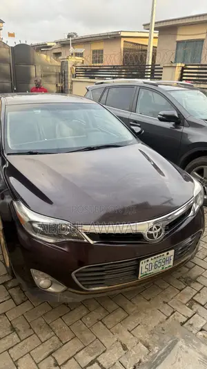 Toyota Avalon 2013 Maroon