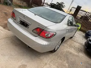 Lexus ES 330 Sedan 2004 Silver
