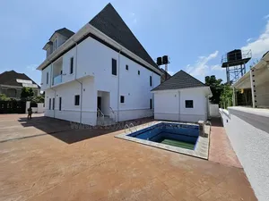 8bdrm Penthouse in Efab Metropolis, Gwarinpa for sale
