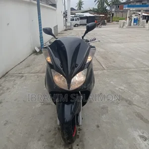 Yamaha Majesty 2018 Black