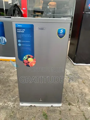 Midea Table Top Refregerator 85 Liters