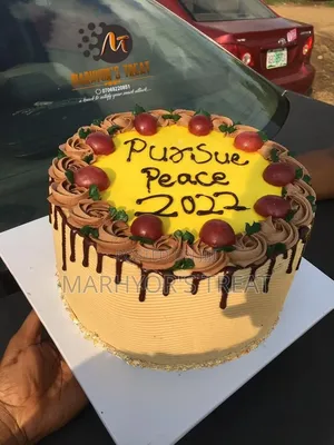 10 " Buttercream Cake