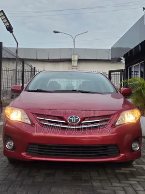 Toyota Corolla 2013 Red