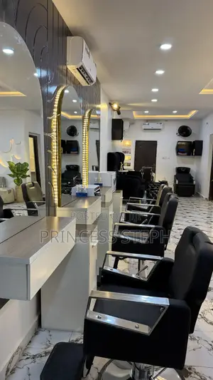 Unisex Salon For Sale