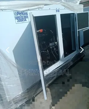 Heavy-Duty Perkins 200kva Soundproof Generator 100% Copper Alternators