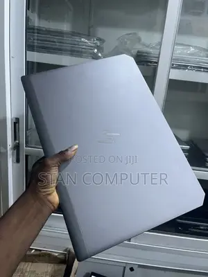 Laptop HP ZBook Studio G5 16GB Intel Core i7 SSD 512GB
