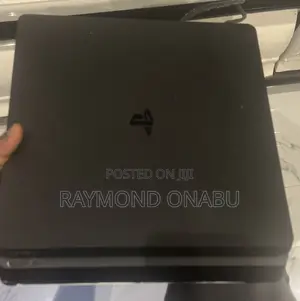 Ps4 Barely Used With 9 Games