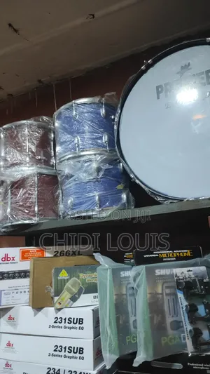 Parade Drum Set