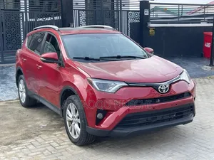 Toyota RAV4 2015 Red