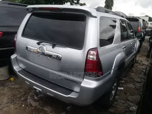 Toyota 4-Runner 2008 Silver