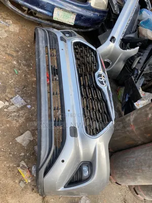 Complete Front Bumper Toyota Highlander 2020