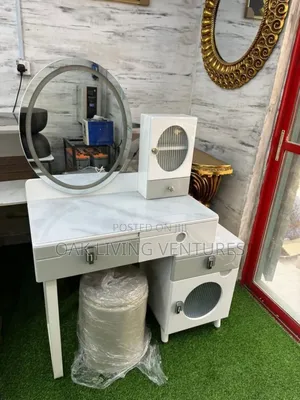 Dressing Mirror Set