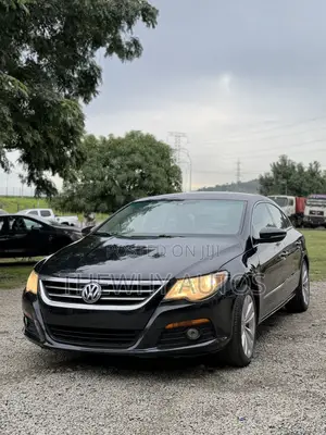 Volkswagen Passat 2.0 Sedan 2010 Black