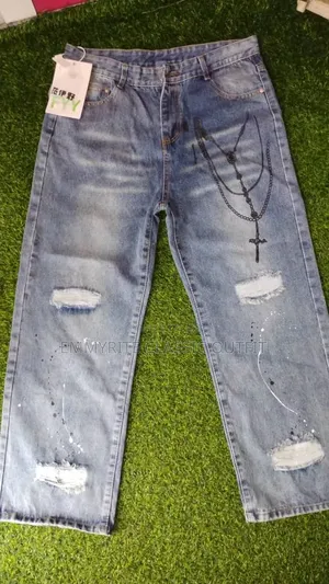 High Quality Stock Baggy Jeans 28,500