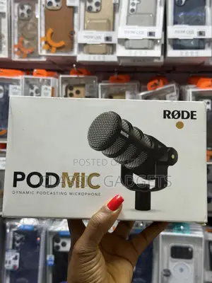 Røde Podmic Cardioid Dynamic Broadcast Microphone