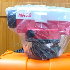 Leica Na32 Leveling Instrument
