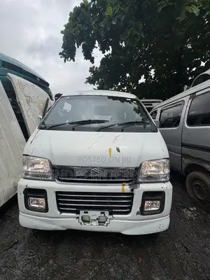 Suzuki Every 2009 White