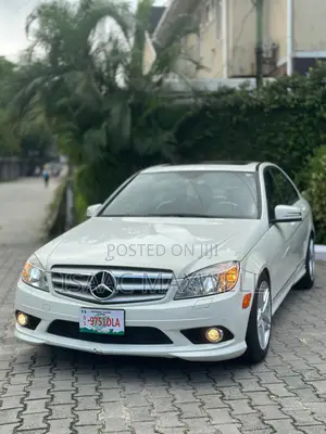 Mercedes-Benz C300 Luxury 4Matic Sedan AWD (3.0L 6cyl 7A) 2010 White