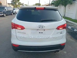 Hyundai Santa Fe 2015 White