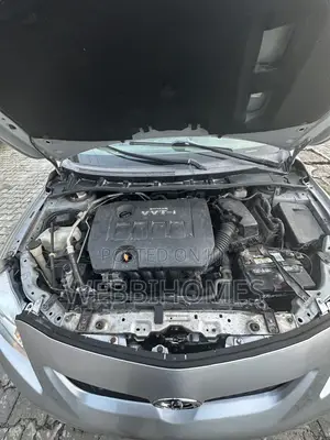 Toyota Corolla 2009 Silver