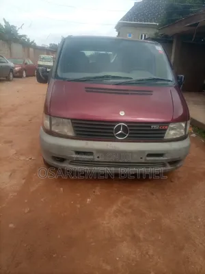 Mercedes-Benz Vito 2006 Red