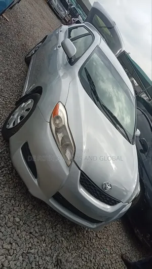 Toyota Matrix 2010 Silver