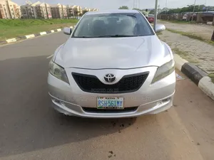 Toyota Camry 2009 Silver