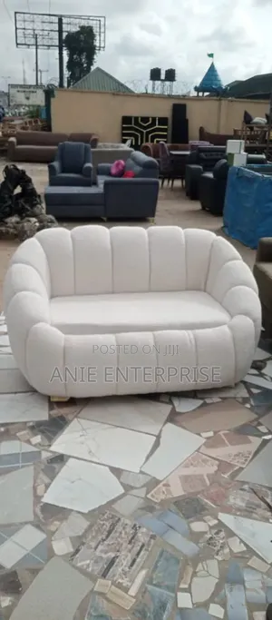New Model Design Fabric Chair