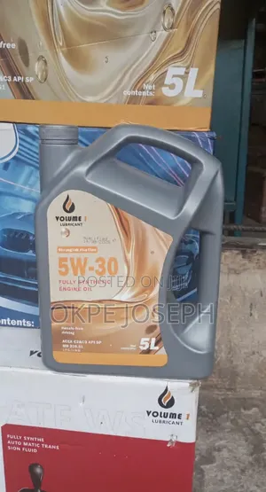 Synthetic Engine Oil