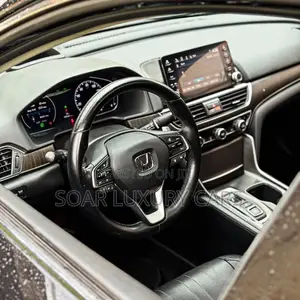 Honda Accord Touring 2.0T 2018 Black