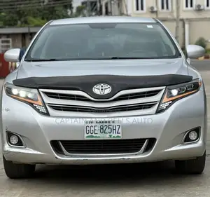 Toyota Venza V6 AWD 2010 Silver
