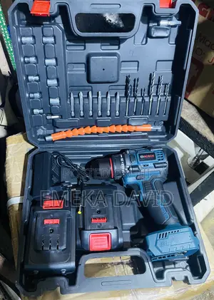 Bosch Cordless Screw Machine Set