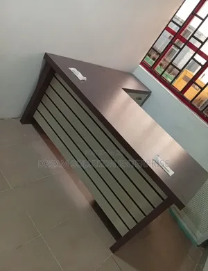 1.6 Meter Executive Office Table With Extension and Mobile Drawer