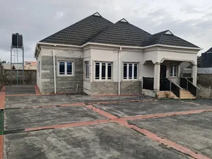 3bdrm Bungalow in Ajara, Akobo for sale