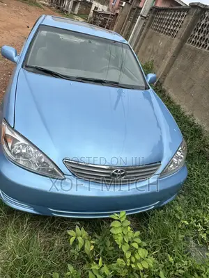 Toyota Camry 2004