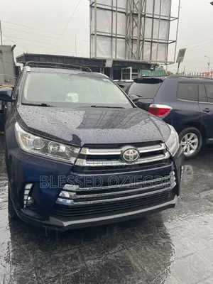 Toyota Highlander 2015 Blue