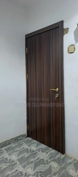 Strong HDF Doors With Perfect Style