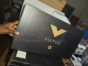 New Laptop HP Victus 15 24GB Intel Core i7 SSD 1T
