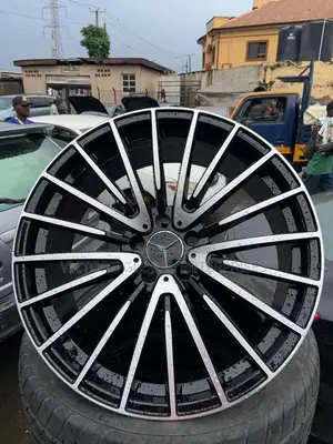 Premium 17–20 Inch Alloy Wheels for Benz, Lexus Camry