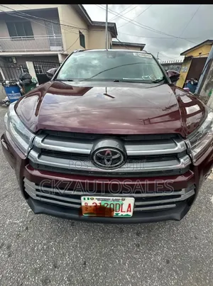 Toyota Highlander 2017 Burgundy