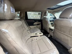 Toyota Highlander 2017 Burgundy