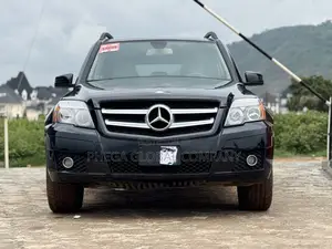 Mercedes-Benz GLK-Class 350 4MATIC 2012 Black