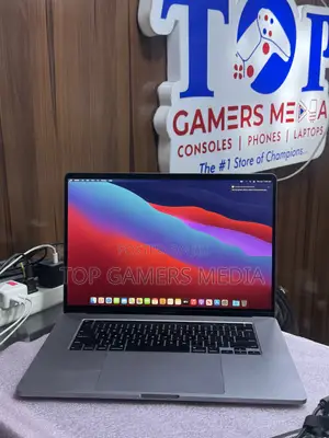 Laptop Apple MacBook Pro 2019 16GB Intel Core i9 SSD 1T