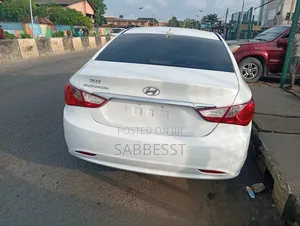 Hyundai Sonata 2012 White