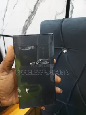New Samsung Galaxy S22+ 5G 256 GB Black