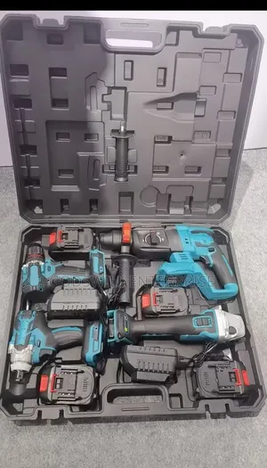 4 in 1 Makita