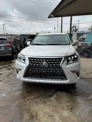 Lexus GX 460 AWD 2023 White